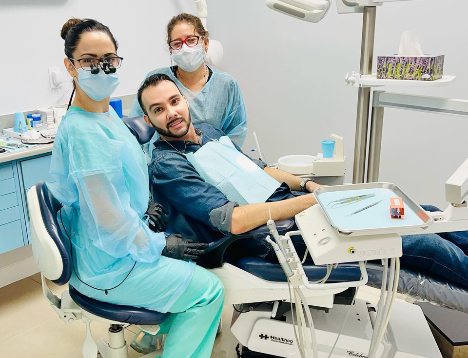 we offer individualized dental care using modern dentistry techniques